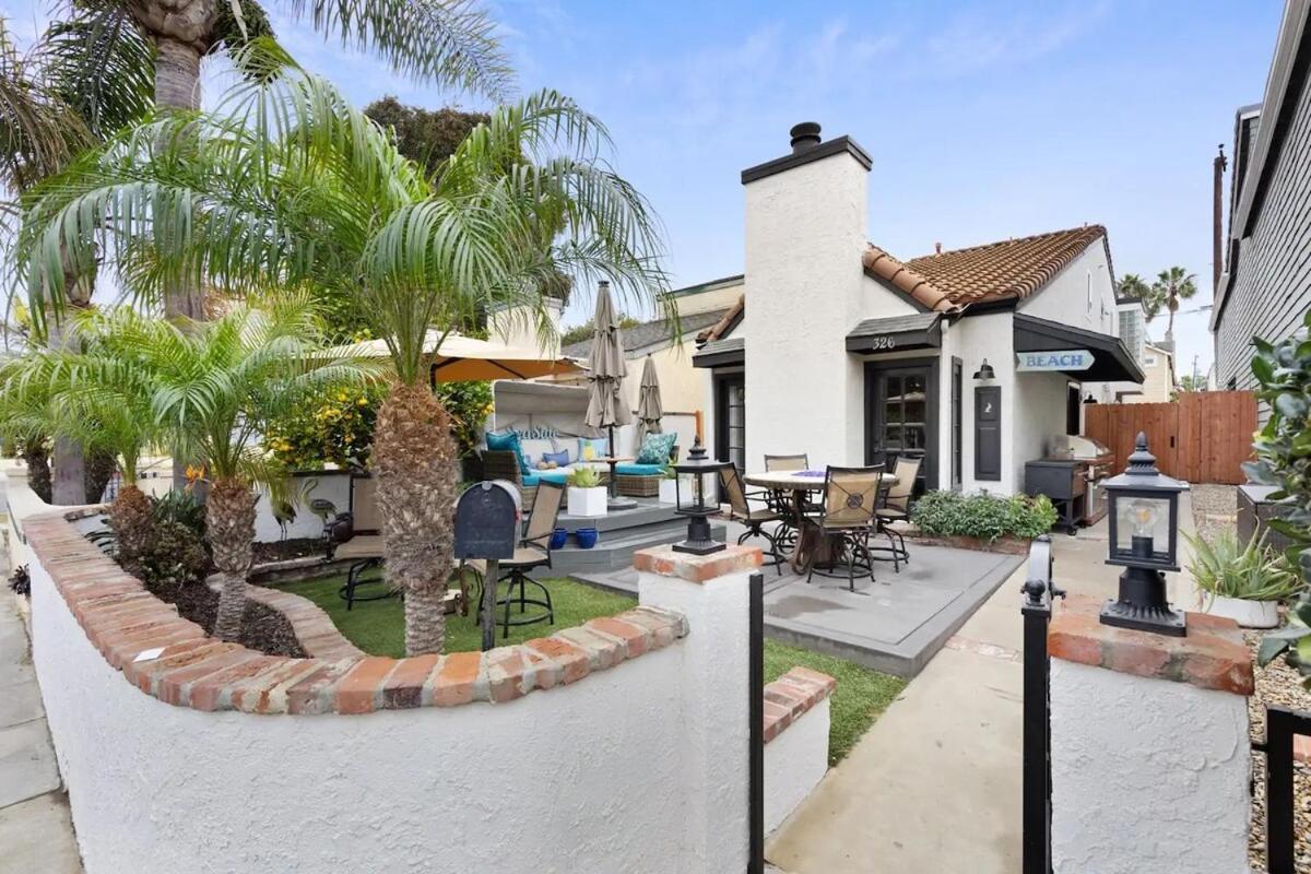 Elegant Beach Living, Just Blocks To The Sand Huntington Beach Esterno foto