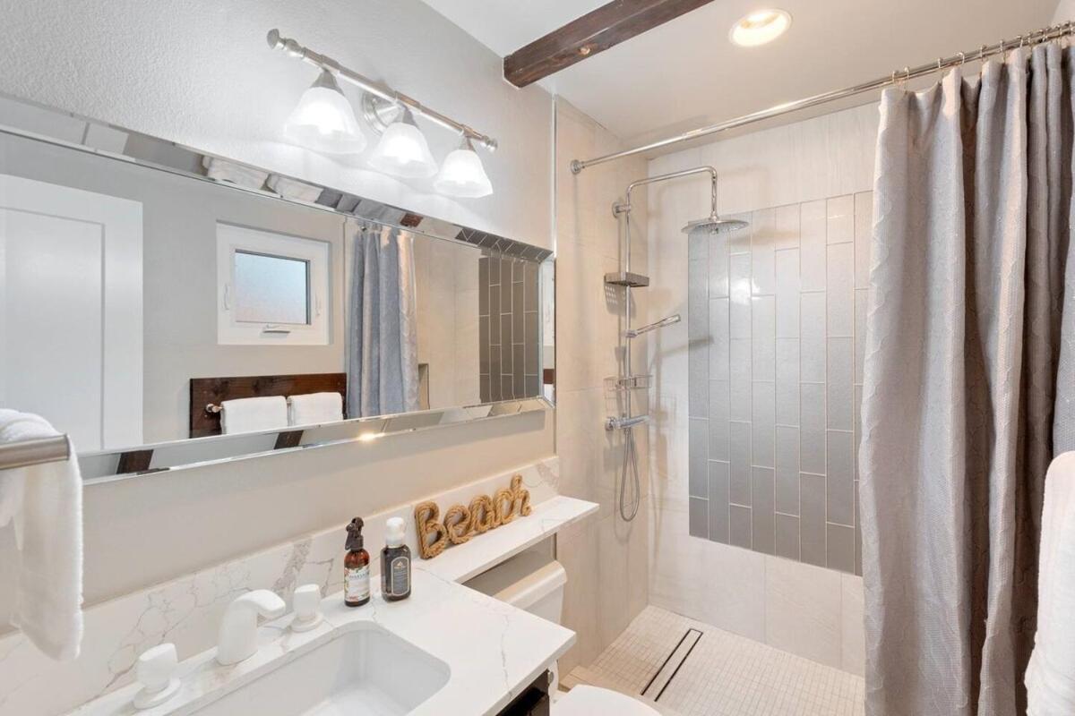 Elegant Beach Living, Just Blocks To The Sand Huntington Beach Esterno foto
